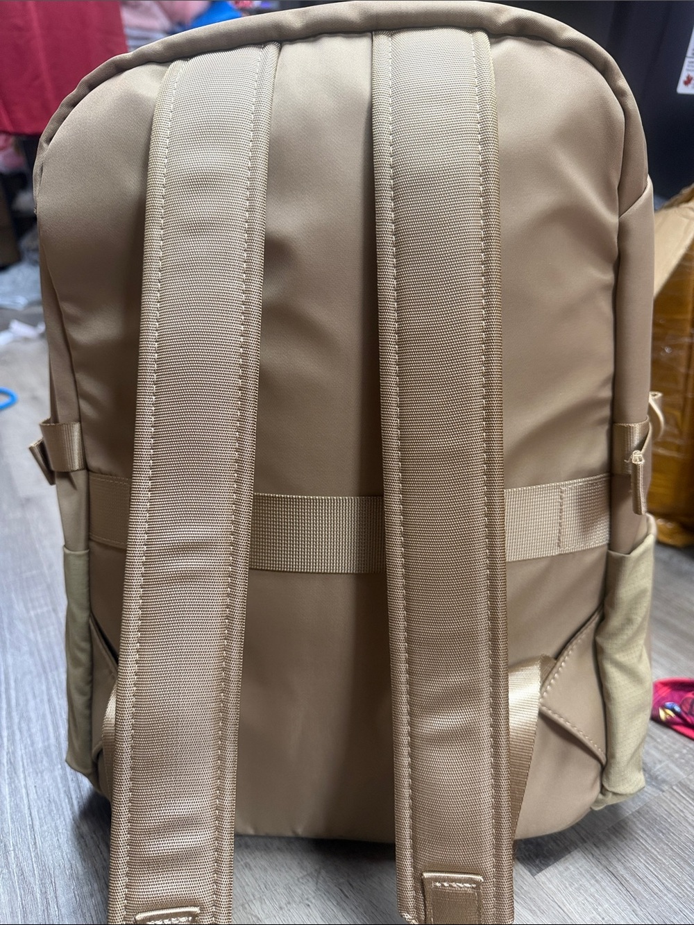 lululemon New Crew Backpack - Picture 3 of 6